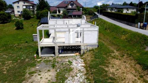 DZIAŁKA Z ROZPOCZĘTĄ BUDOWĄ DOMU JEDNORODZINNEGO, GORAJOWICE,...
