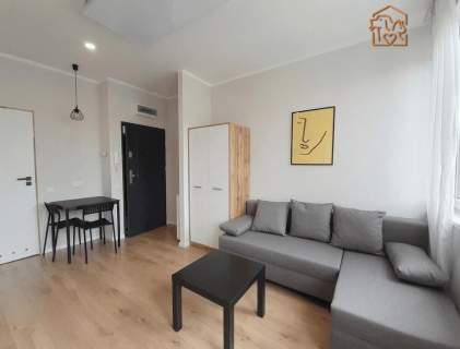Kawalerka w centrum, pet friendly - Cmentarna 26