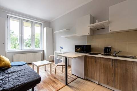 Kawalerka w centrum-Czarnowiejska 57, Stare Miasto
