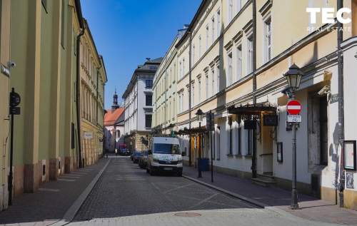 Lokal parterowy Stare Miasto ul. Tomasza Z NAJEMCĄ