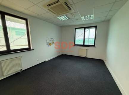 Do wynajęcia powierzchnia biurowa 576,62 m2 Blisko lotniska