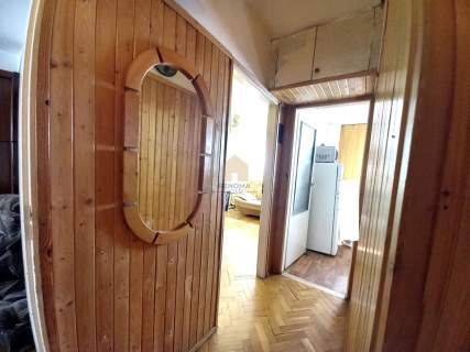 Jasne 2 pokoje z osobną kuchnią i widokiem na góry