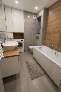46m2 z oddzielną kuchnią, garaż, winda, balkon, Marchołta
