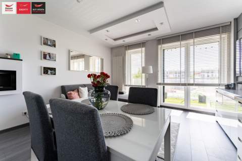 3 pokojowe mieszkanie z balkonem 16mkw