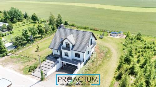 Podpiwniczony dom na dużej działce w Bierzgłowie