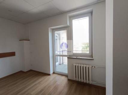 Żoliborz lokal biurowy 18m2 z balkonem, do wynajęcia