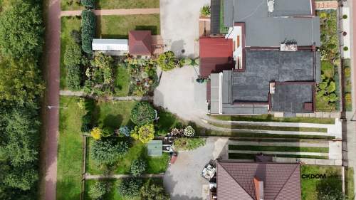 Mieszkanie z ogródkiem, balkonem i garażem Staszów