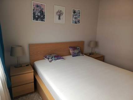 Ładne 2 pokojowe z oddzielną kuchnią - 44m2