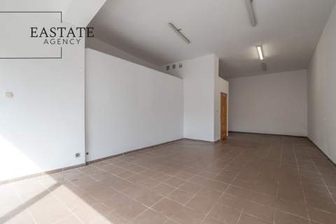 Lokal handlowo-usługowy 131 m Parter Witryny