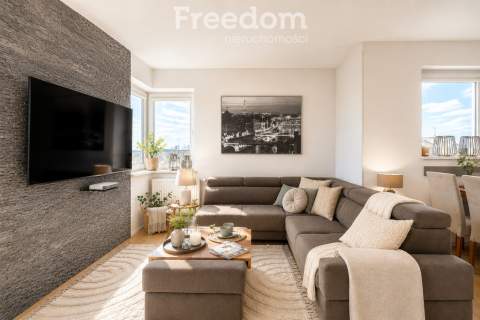 5 pokoi dwupoziomowe komórka balkon