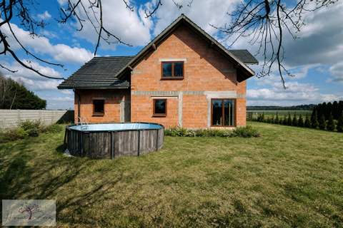 Nowy dom do wykończenia Dłutów Garaż 238m2
