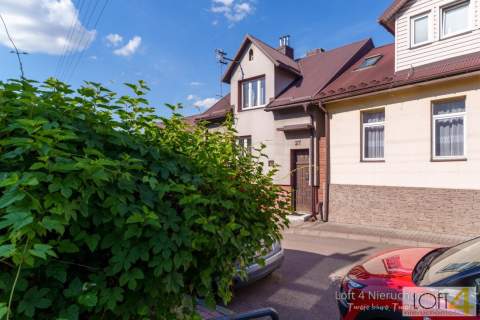 Dom z ogródkiem w centrum Starego Sącza