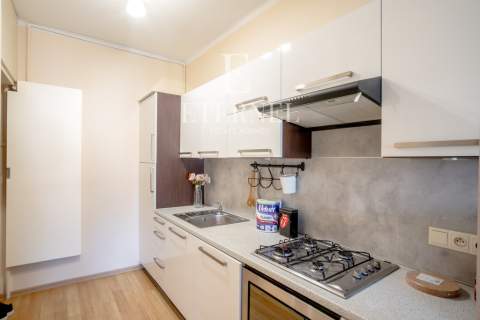 Kawalerka po remoncie, ul. Mogilska 71 - Cystersów