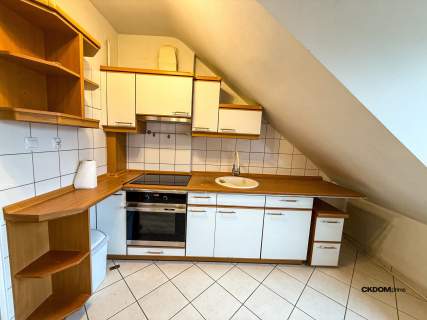 3 pokoje mieszkanie 77m plus garaż Baranówek