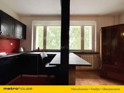 3 pokoje, duży balkon, blisko metro Imielin 600m