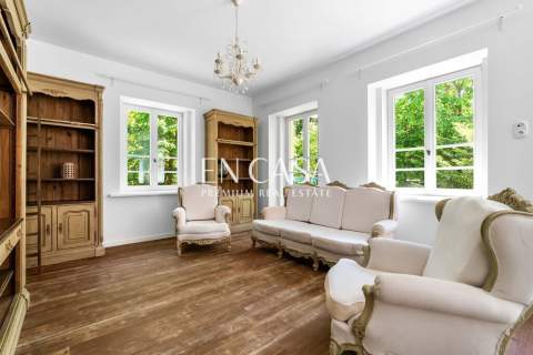 Dwupoziomowy apartament z ogrodem pierwszy najemca