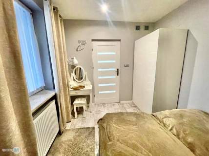 2 pokoje w Apartamentowcu w Centrum z wyposażeniem