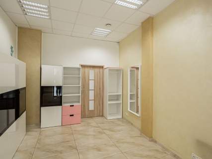 Lokal biurowo - usługowy w perfekcyjnej lokalizacji - tuż przy...