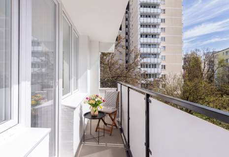 3 pokoje po generalnym remoncie balkon Piwnica