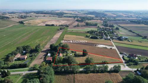 Sieradzice gmina Kazimierza Wielka 2 domy