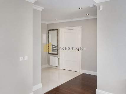 Apartament z tarasem na Wilanowie