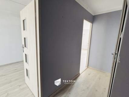 Komfortowe 45 m z osobną kuchnią i balkonem