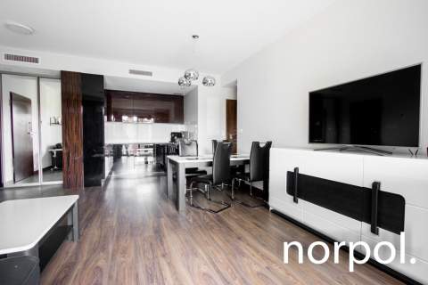 Angel Wawel, Sukiennicza, 52m2, klimatyzacja, parking, basen,