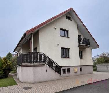 Baranówek -dom z funkcją mieszkalno - biznesową.