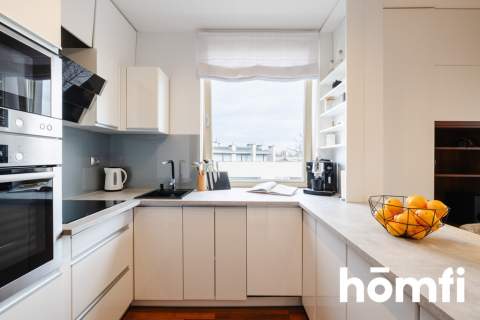 2 POKOJOWY APARTAMENT Z MIEJSCEM DO PRACY ZDALNEJ