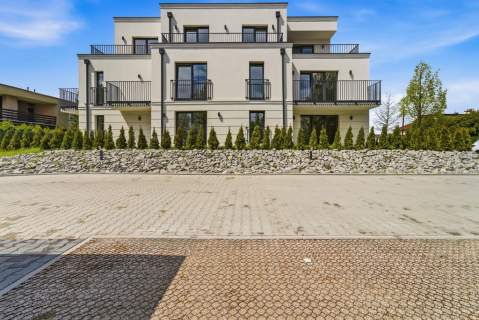 2-POKOJE Z OGÓRDKIEM OLSZÓWKA, BIELSKO-BIAŁA