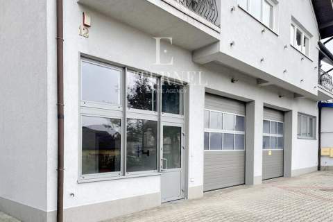 Przestronna siedziba firmy 350 m2 blisko centrum