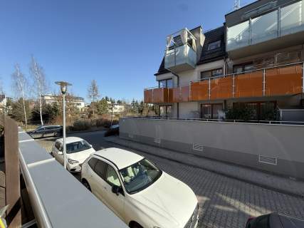 2M Garaż Balkon Kameralna okolica Zieleń