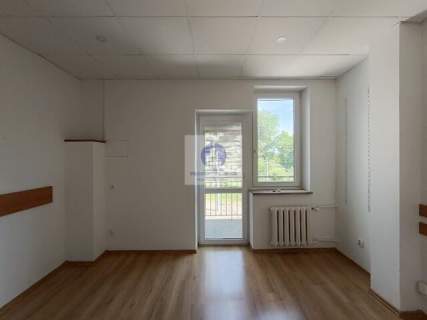 Żoliborz lokal biurowy 18m2 z balkonem, do wynajęcia