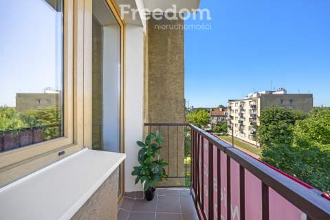 2 pokoje 37,2 m Balkon 2 piwnice Centrum