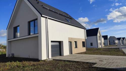 Dom idealny dla Ciebie 4km do Wrocławia, OGRÓD 