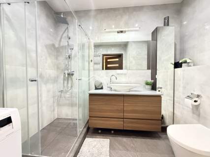 Nowe budownictwo/balkon/oddzielna sypialnia
