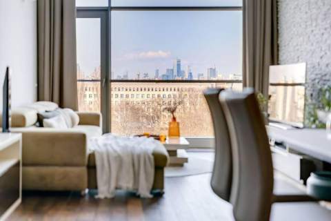 Qbik, Apartament 2-piętrowy z antresolą i widokiem