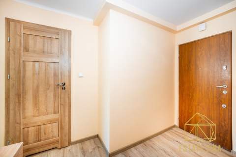 5 piętro winda balkon parking