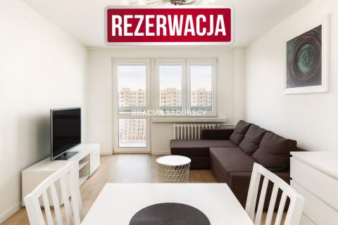 2 pok mieszkanie przy DH Wanda 