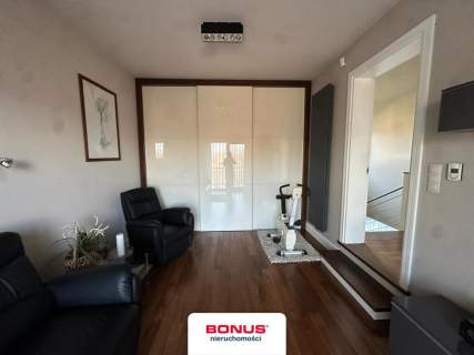 Komfortowy dom 185m2 przy jeziorze