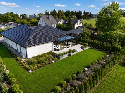 Nowoczesny, energooszczędny dom w Pokrówce z 2023r