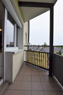 Duży balkon, ładny widok, dużo światła, fajne 