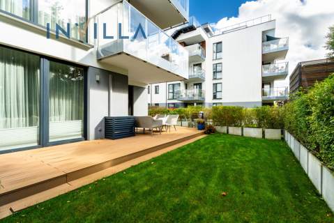 Apartament z ogrodem przy plaży w Jelitkowie
