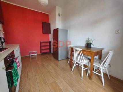 2 pokoje 68 m2 Balkon Osobna kuchnia Blisko centrum 