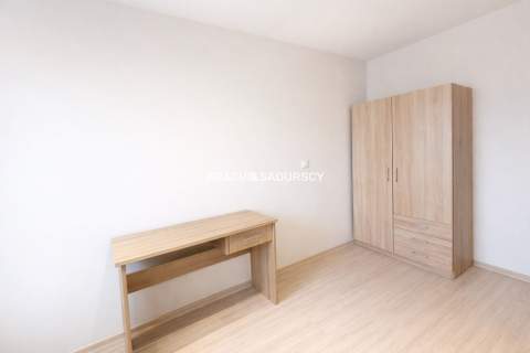 4 pokoje Balkon Po remoncie Os. Piastów
