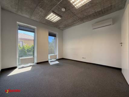 Biura na wynajem 15 lub 18 m2 Botanik