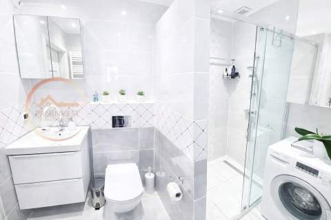 83 m 4 pokoje Balkon Winda