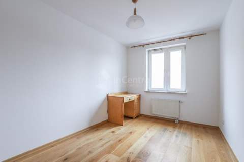 Do wynajęcia mieszkanie, 3 pokoje. Od 01.08.2026r.
