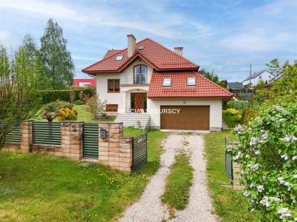GUSTOWNY, PONADCZASOWY DOM W SUPER LOKALIZACJI