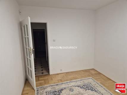 lokal na biuro, 64m2 na parterze,parking tramwaj